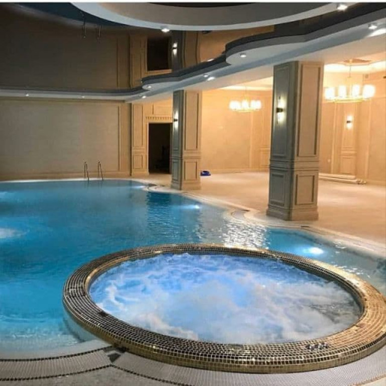 Grand Sarbon Hotel