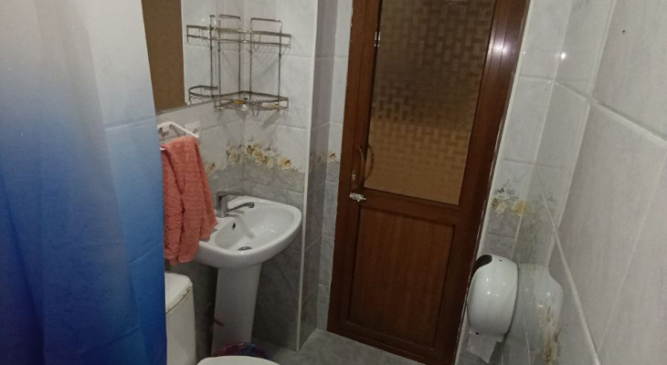 Односпальная кровать в женском общем номере