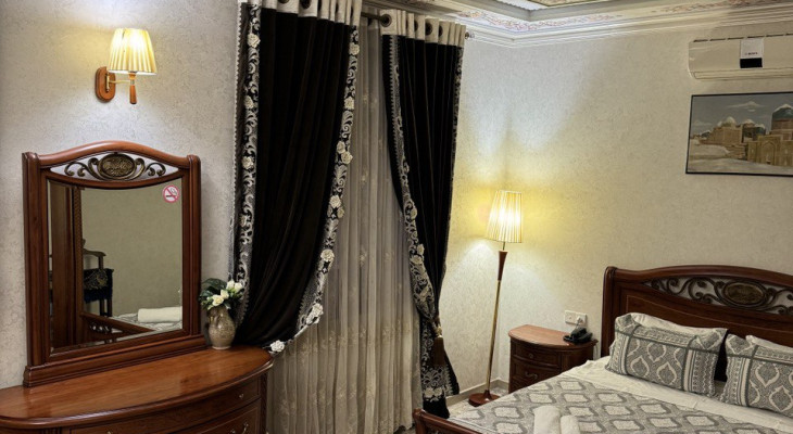Люкс номер с кроватью "king-size"