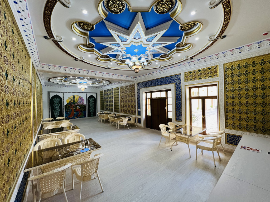 Lola Butik Mehmonxonasi