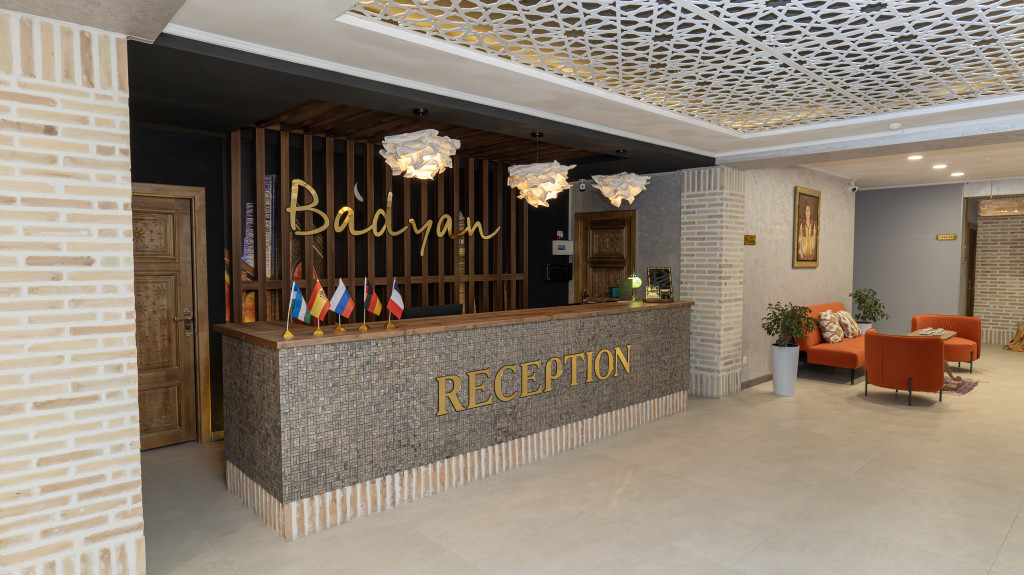 Гостиница Badyan